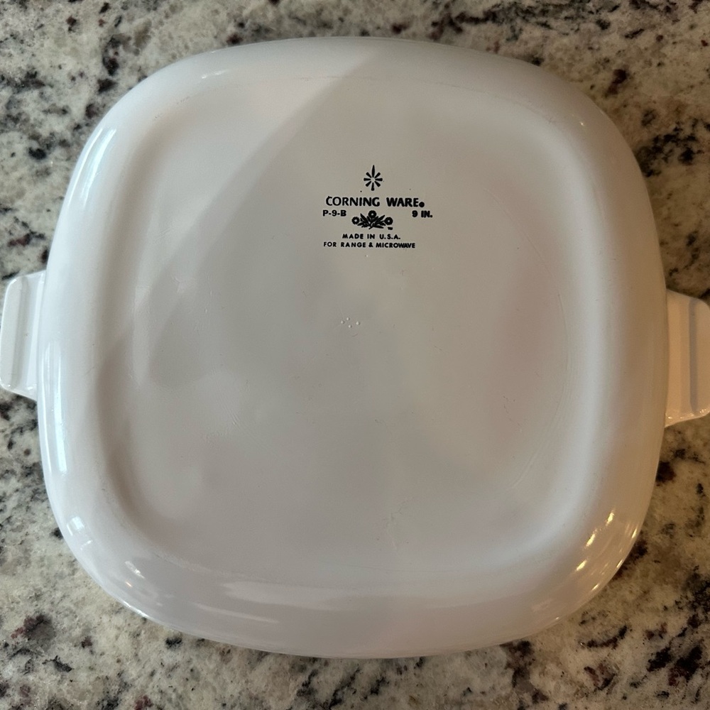 Corningware Blue and White Cookware Classic Casserole - Picture 2 of 3